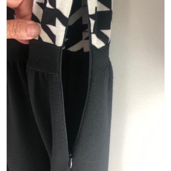 Christian Dior Monochrome Houndstooth Pattern Wool Dress. Size S - Picture 5 of 6